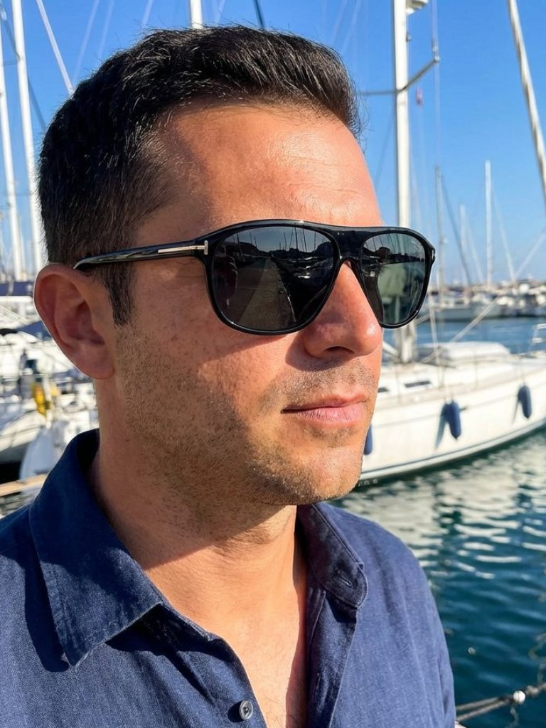 New Tom Ford Sunglasses, Tf1027 01r